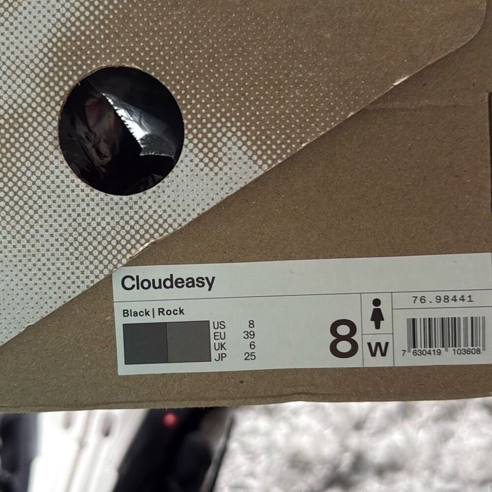 On Cloudeasy Women's in Black/ Rock Size 8 - Picture 10 of 10